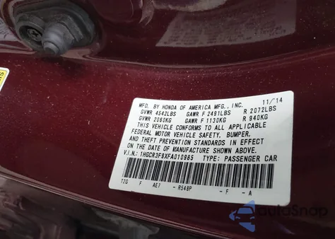 2015 Honda Accord Touring z USA, uszkodzony, nr VIN 1HGCR3F9XFA010985